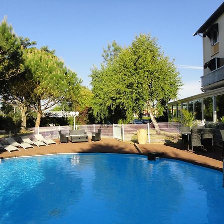 Logis Les Charmilles Chalon-Sur-Saone Sud Ξενοδοχείο Lux Εξωτερικό φωτογραφία